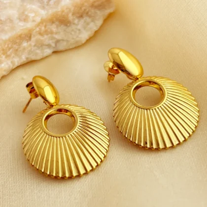Aretes Plizados